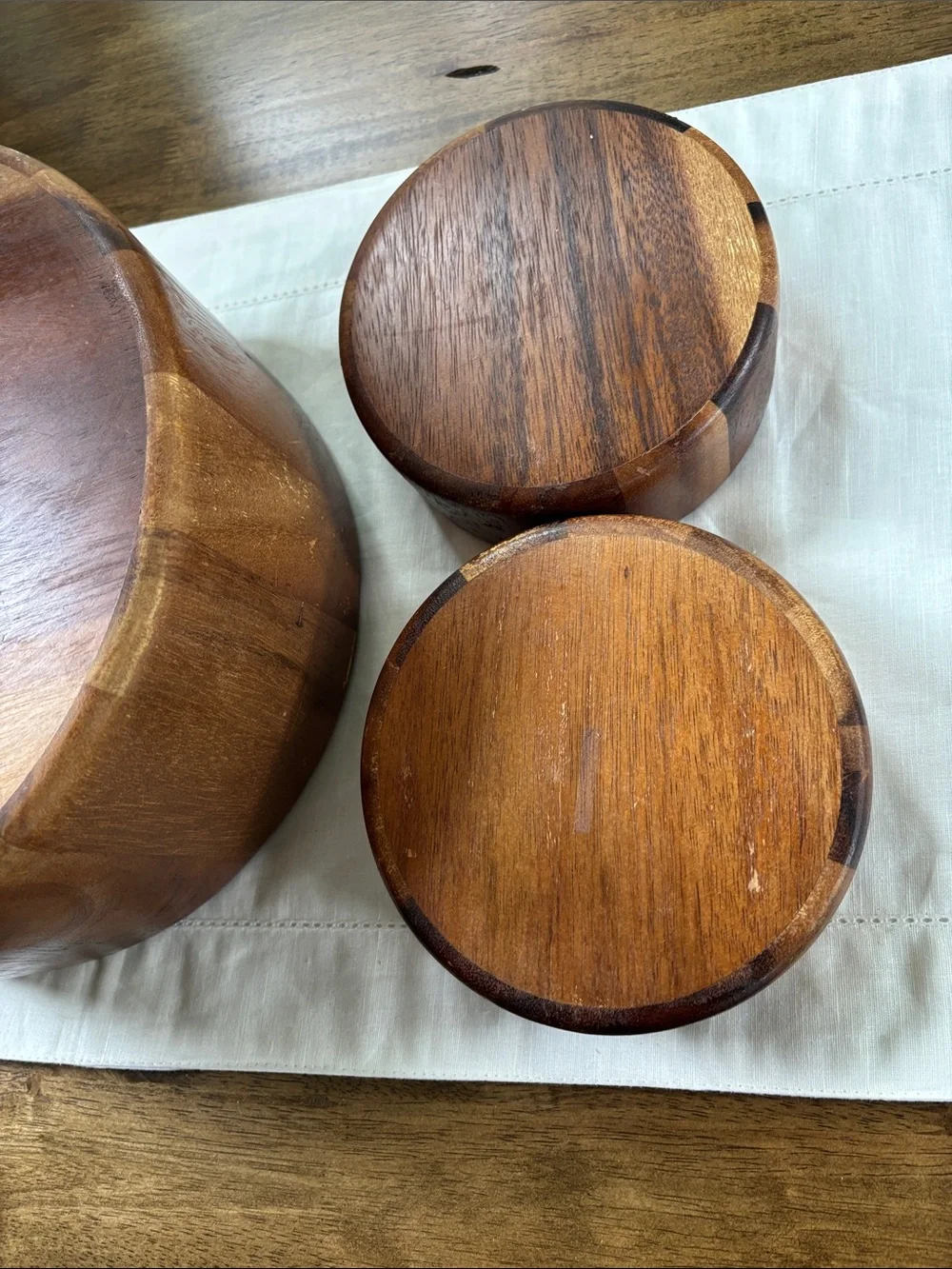 Wooden Salad Bowl Set with 4 Matching Bowls - Natural Brown
